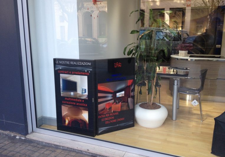 DIGITAL SIGNAGE & MARKETING DIGITAL SIGNAGE & MARKETING